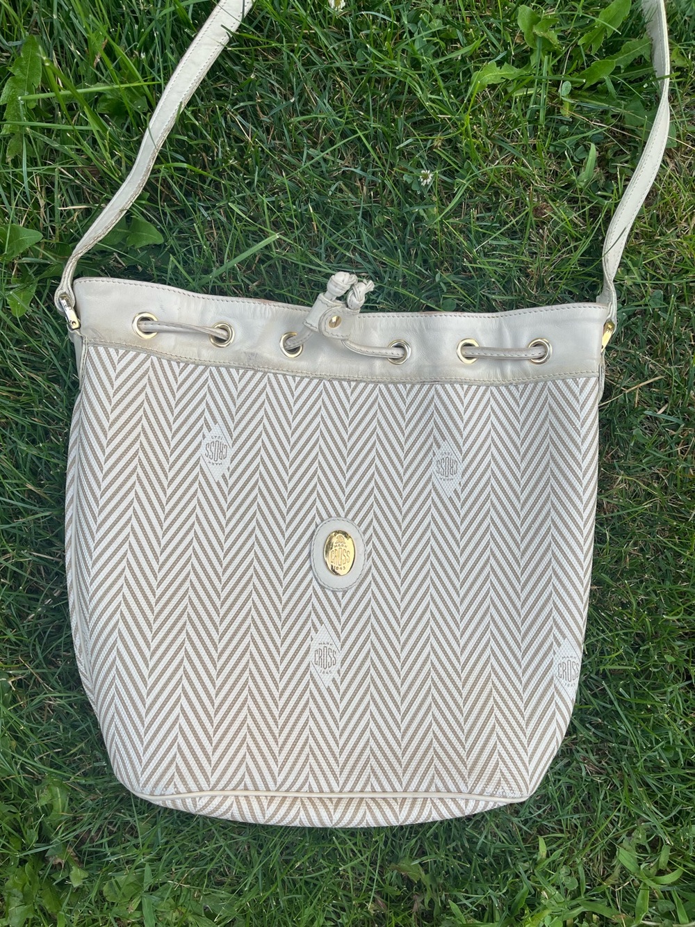Rare vintage Mark Cross Cream Chevron Shoulder Bag with Gold Accent